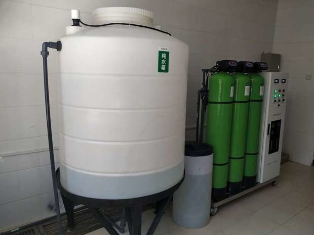 500L डबल पास आरओ सिस्टम पानी हेमोडायलिसिस दवा या अस्पताल के लिए डायलिसिस