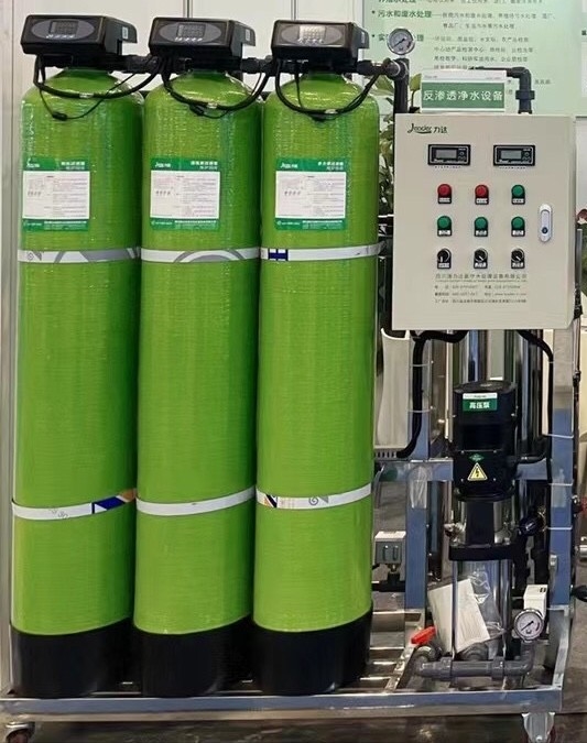 पीने के पानी के लिए 500L / H रिवर्स ऑस्मोसिस वाटर फिल्टर प्लांट मशीन